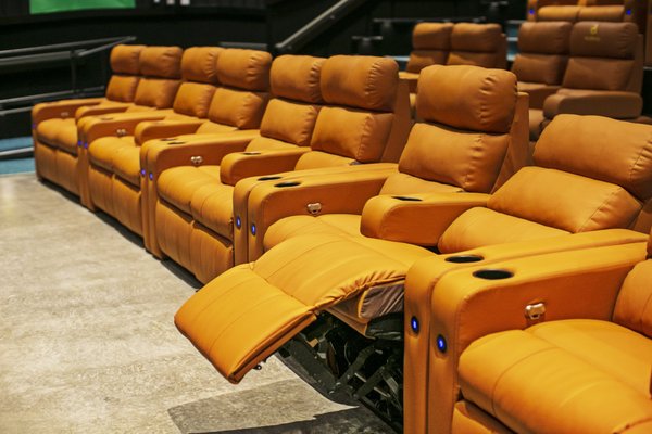 B&B Theatres Liberty Cinema 12 by null