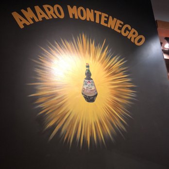 Amaro Bistro - Interesting wall decor! - Italian Near Me - Bothell, Washington Amaro Bistro - Interesting wall decor! - Italian Near Me - Bothell, Washington