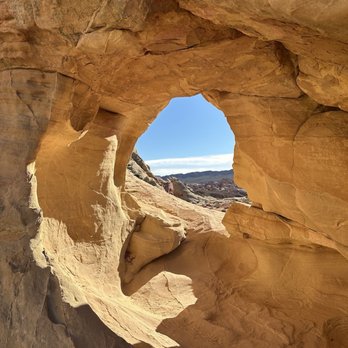 White Domes - One of the windows along the trail - Hiking Near Me - Overton, Nevada