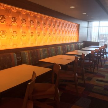Fairfield by Marriott Inn & Suites Canton South - Nice dining area - Hotels Near Me - Canton, Ohio