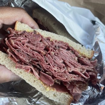 The Kosher Nosh - Pastrami sandwich - Delis Near Me - Glen Rock, New Jersey The Kosher Nosh - Pastrami sandwich - Delis Near Me - Glen Rock, New Jersey