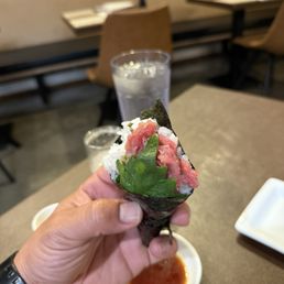 Toro hand roll Toro hand roll