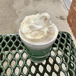 Jiffy Treet Homemade Ice Cream - Pumpkin pie cyclone