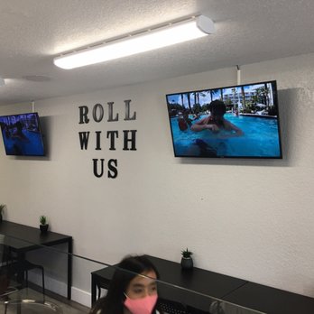 Rollie Rolls Ice Cream - Clean and inviting inside - Thai Near Me - Pflugerville, Texas Rollie Rolls Ice Cream - Clean and inviting inside - Thai Near Me - Pflugerville, Texas