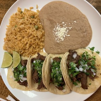 Las Cazuelas - Tacos 4 Pieces Taco Barbacoa - Mexican Near Me - Las Vegas, Nevada