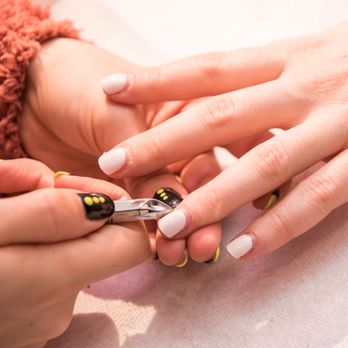 Barbarella - Nail Salons Near Me - Montreal, Quebec