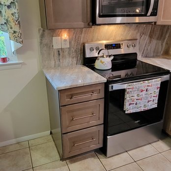 United Granite PA - Countertop Installation Near Me - Trooper, Pennsylvania