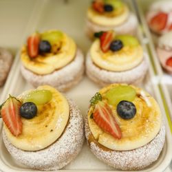 Rainbow Donuts - Sweet cream cheese mix fruits topping