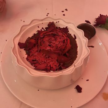 Jeff Ruby's Steakhouse - Cincinnati - Rose dessert - Steakhouses Near Me - Cincinnati, Ohio Jeff Ruby's Steakhouse - Cincinnati - Rose dessert - Steakhouses Near Me - Cincinnati, Ohio