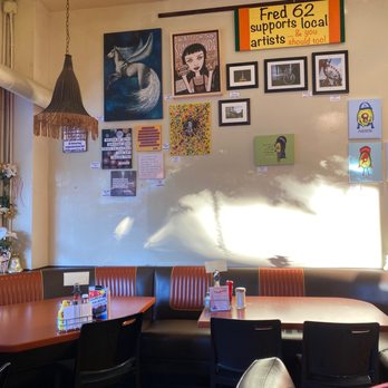Fred 62 - Dining area - Diners Near Me - Los Angeles, California