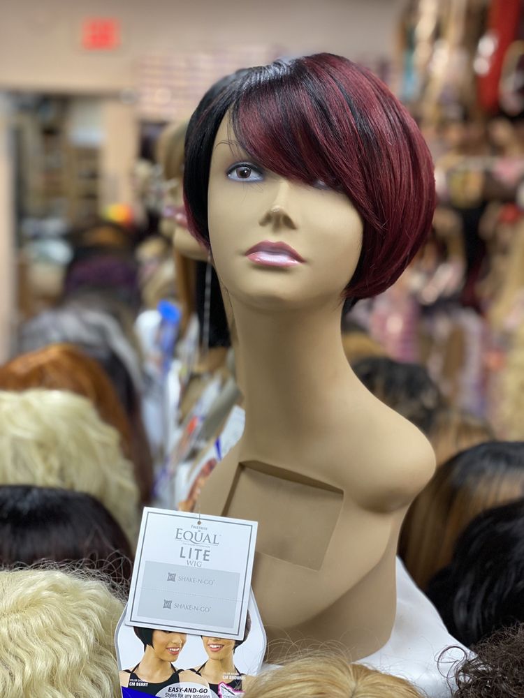 FASHION WORLD Updated October 2024 16 Photos 1201 Apalachee Pkwy