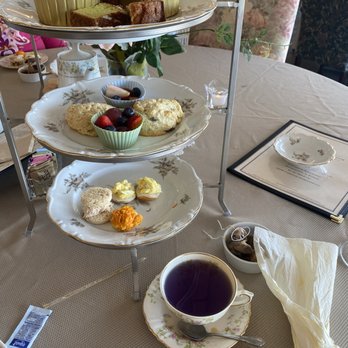 The Royal Tea Room - Restaurants Near Me - Shorewood, Illinois The Royal Tea Room - Restaurants Near Me - Shorewood, Illinois
