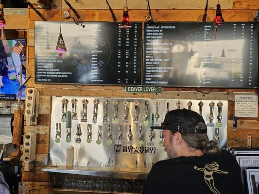 Belching Beaver Brewery Pub 980 by null