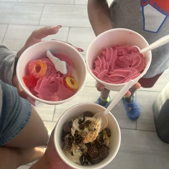 Veriberry Frozen Yogurt - Ice Cream & Frozen Yogurt Near Me - Penticton, British Columbia Veriberry Frozen Yogurt - Ice Cream & Frozen Yogurt Near Me - Penticton, British Columbia