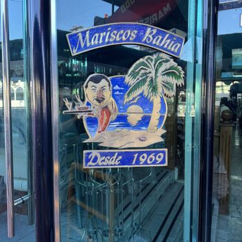 Mariscos Bahia de Ensenada - Seafood Near Me - Ensenada, BCN