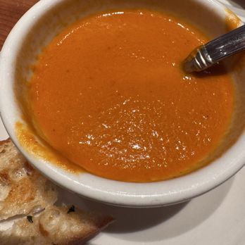 Marketplace Cafe at Nordstrom - Tomato soup with bread - Cafes Near Me - San Diego, California