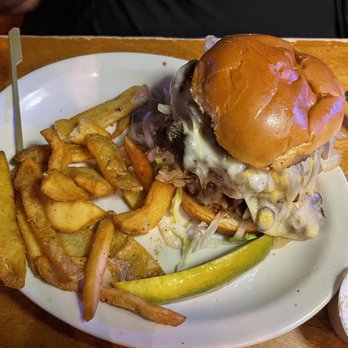 Texas Roadhouse - Smokehouse burger - Steakhouses Near Me - Louisville, Kentucky Texas Roadhouse - Smokehouse burger - Steakhouses Near Me - Louisville, Kentucky