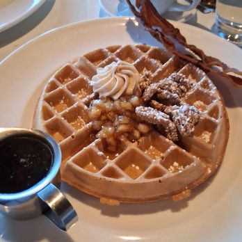 Moshulu - Apple Pie Golden Malted Waffles - Seafood Near Me - Philadelphia, Pennsylvania Moshulu - Apple Pie Golden Malted Waffles - Seafood Near Me - Philadelphia, Pennsylvania