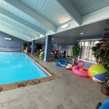 PDX Pool Party Pros Swim3Diamonds - Floaties and pool - Swimming Pools Near Me