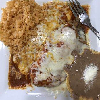 Los 2 Agaves - The enchilada and chili rellano special- perfection! - Mexican Near Me - Canby, Oregon Los 2 Agaves - The enchilada and chili rellano special- perfection! - Mexican Near Me - Canby, Oregon