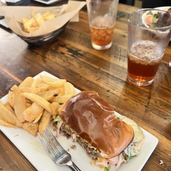 The Forge 1912 - Half Ate Burger (10-10) - Steakhouses Near Me - Celina, Texas The Forge 1912 - Half Ate Burger (10-10) - Steakhouses Near Me - Celina, Texas