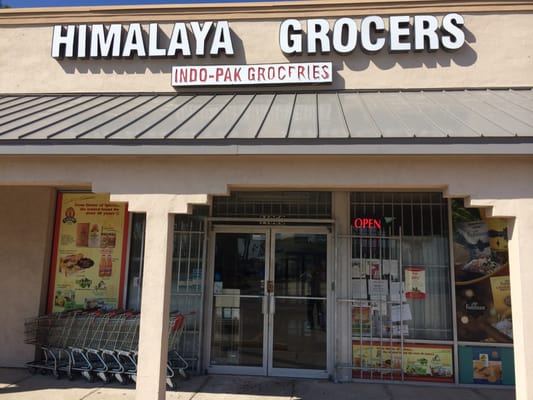 Himalaya Grocers by null