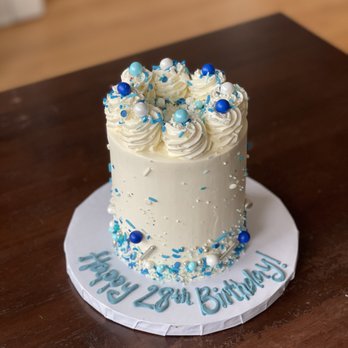 ECBG Cake Studio - Bakeries Near Me - Chicago, Illinois