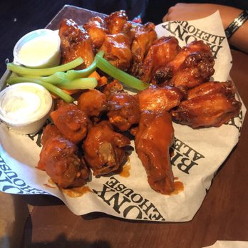 Bronx Alehouse - 18 wings sampler :  Honey - Sriracha, Sweet - n - Spicy BBQ , and Bronx is Burning Hot Sauce - American Near Me - Bronx, New York
