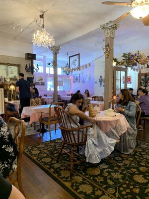 Tyme For Tea & Co by null