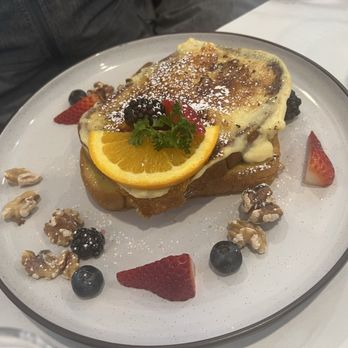 Taste & Glory - Crème brûlée French toast - Breakfast & Brunch Near Me - San Mateo, California