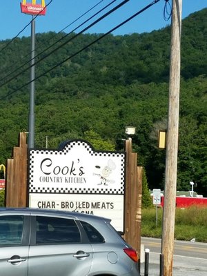 Cook's | Country Kitchen by null