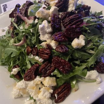 The J Parker - goat cheese and candied pecan salad - New American Near Me - Chicago, Illinois