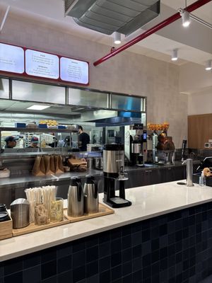 Apollo Bagels by null