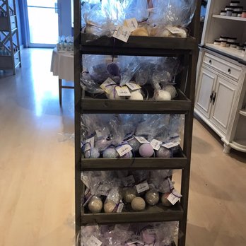 LaVonBlu - Cosmetics & Beauty Supply Near Me - Albuquerque, New Mexico