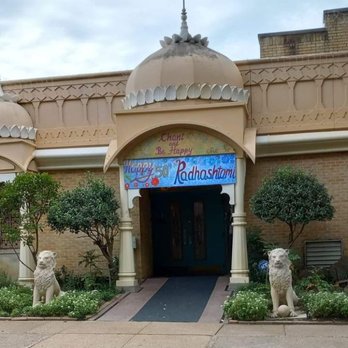 Kalachandji's - Entrance to Kalachandji's Restaurant and Palace. - Vegetarian Near Me - Dallas, Texas