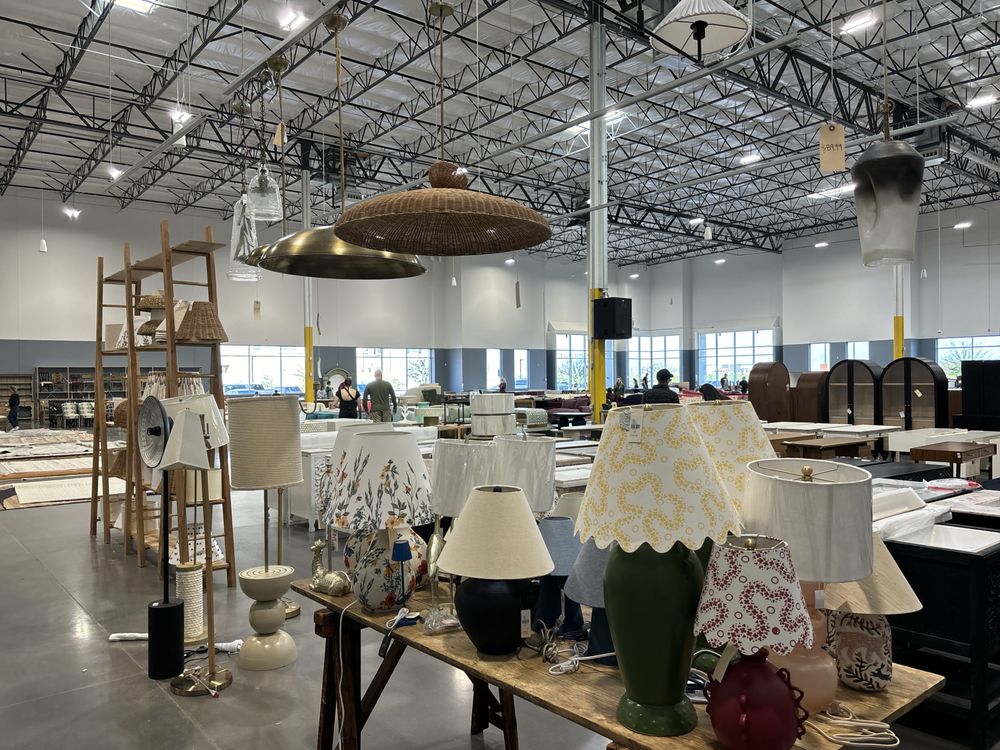 ANTHROPOLOGIE HOME OUTLET Updated November 2024 39 Photos & 11