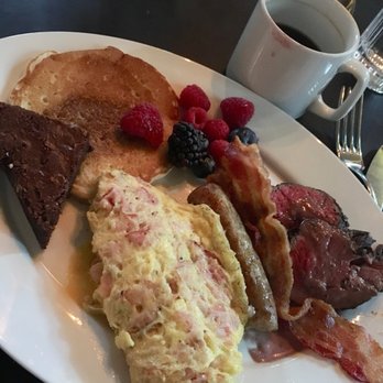 Maple & Ash - Brunch - Steakhouses Near Me - Chicago, Illinois