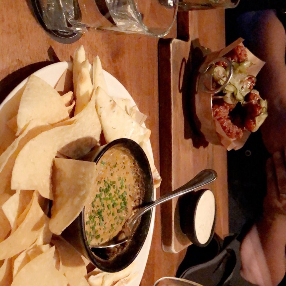 Moxies Argentia Restaurant - Canadian (New) Near Me - Mississauga, Ontario Moxies Argentia Restaurant - Canadian (New) Near Me - Mississauga, Ontario