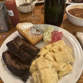 Au Jus - Beef Short Ribs Platter - Barbeque Near Me - New York, New York Au Jus - Beef Short Ribs Platter - Barbeque Near Me - New York, New York