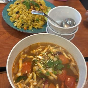 Thai bistro - Pineapple Fried Rice Tom Yum Soup - Thai Near Me - Chula Vista, California Thai bistro - Pineapple Fried Rice Tom Yum Soup - Thai Near Me - Chula Vista, California