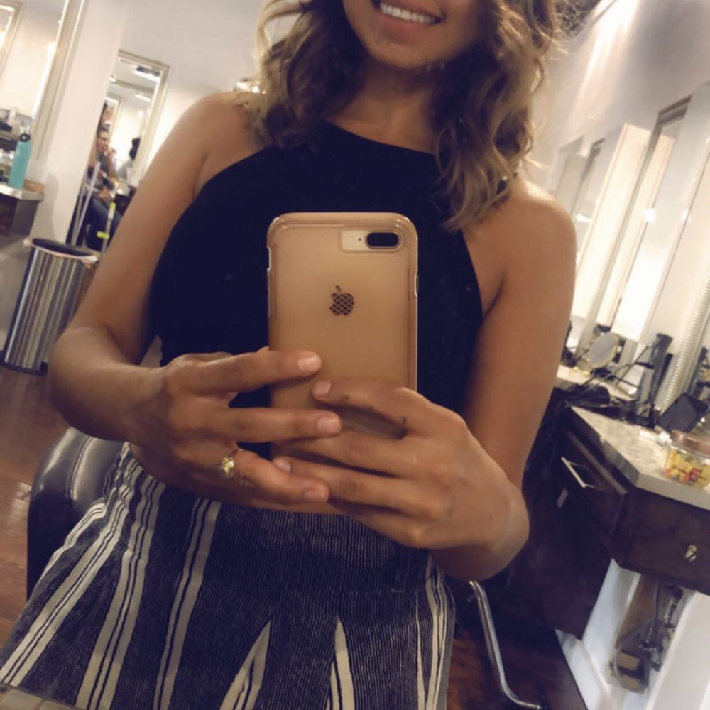 Donetta Does My Hair - When I decided to chop it off! Donetta framed my face so perfectly - Hair Stylists Near Me Donetta Does My Hair - When I decided to chop it off! Donetta framed my face so perfectly - Hair Stylists Near Me