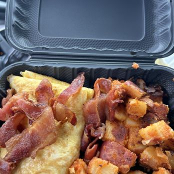 Jones Beach Delicatessen & Catering - Bacon egg and cheese platter with home fries - Delis Near Me - Wantagh, New York Jones Beach Delicatessen & Catering - Bacon egg and cheese platter with home fries - Delis Near Me - Wantagh, New York