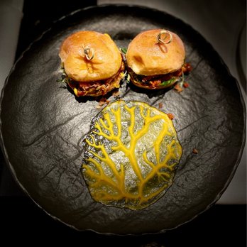 Mayfair Garden - Paneer buns - Indian Near Me - Paris, 75