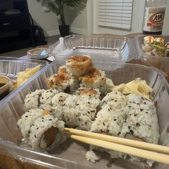 Wasabi Thai Sushi - Maki combo - Sushi Bars Near Me - Sebastian, Florida Wasabi Thai Sushi - Maki combo - Sushi Bars Near Me - Sebastian, Florida