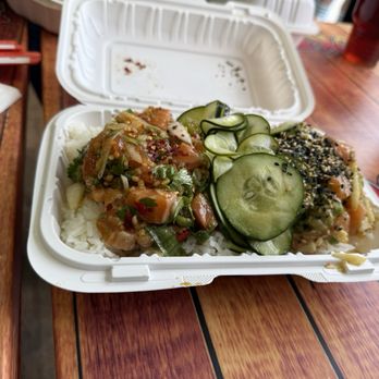 Ry's Poke Shack - Salmon poke bowl large - Hawaiian Near Me - Pasadena, California Ry's Poke Shack - Salmon poke bowl large - Hawaiian Near Me - Pasadena, California