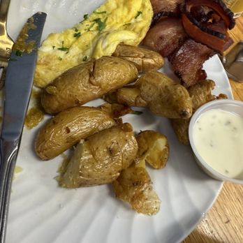 Cornerstone Kitchen - Cafes Near Me - Truckee, California Cornerstone Kitchen - Cafes Near Me - Truckee, California