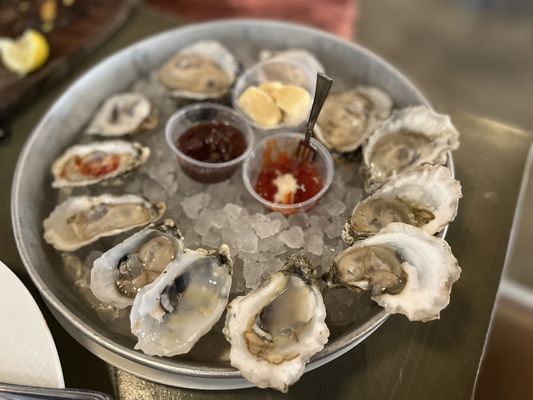 The Walrus Oyster & Ale House by null