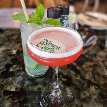 News Cafe - Breakfast & Brunch Near Me - Miami Beach, Florida News Cafe - Breakfast & Brunch Near Me - Miami Beach, Florida
