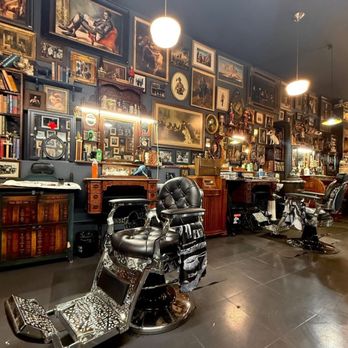 Pantaleon - Great decor. - Barbers Near Me - Los Angeles, California Pantaleon - Great decor. - Barbers Near Me - Los Angeles, California