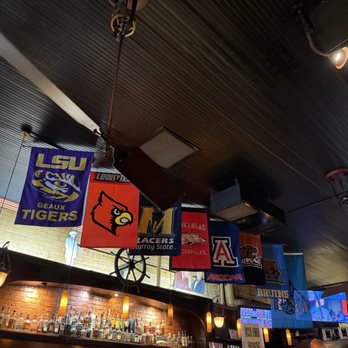 Havana Garage - Cigar Bars Near Me - Omaha, Nebraska Havana Garage - Cigar Bars Near Me - Omaha, Nebraska